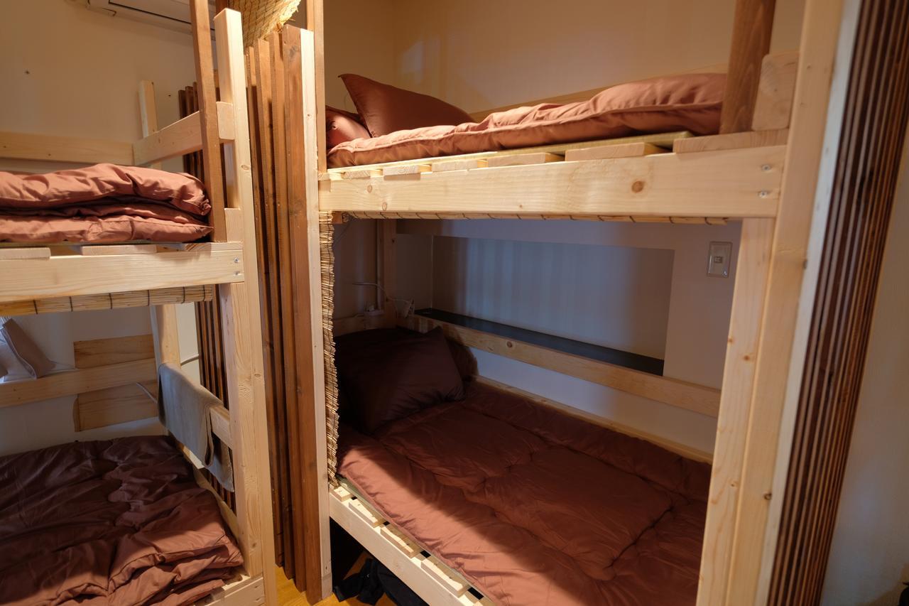 Отель Tokiwa Kamakura Backpackers Экстерьер фото