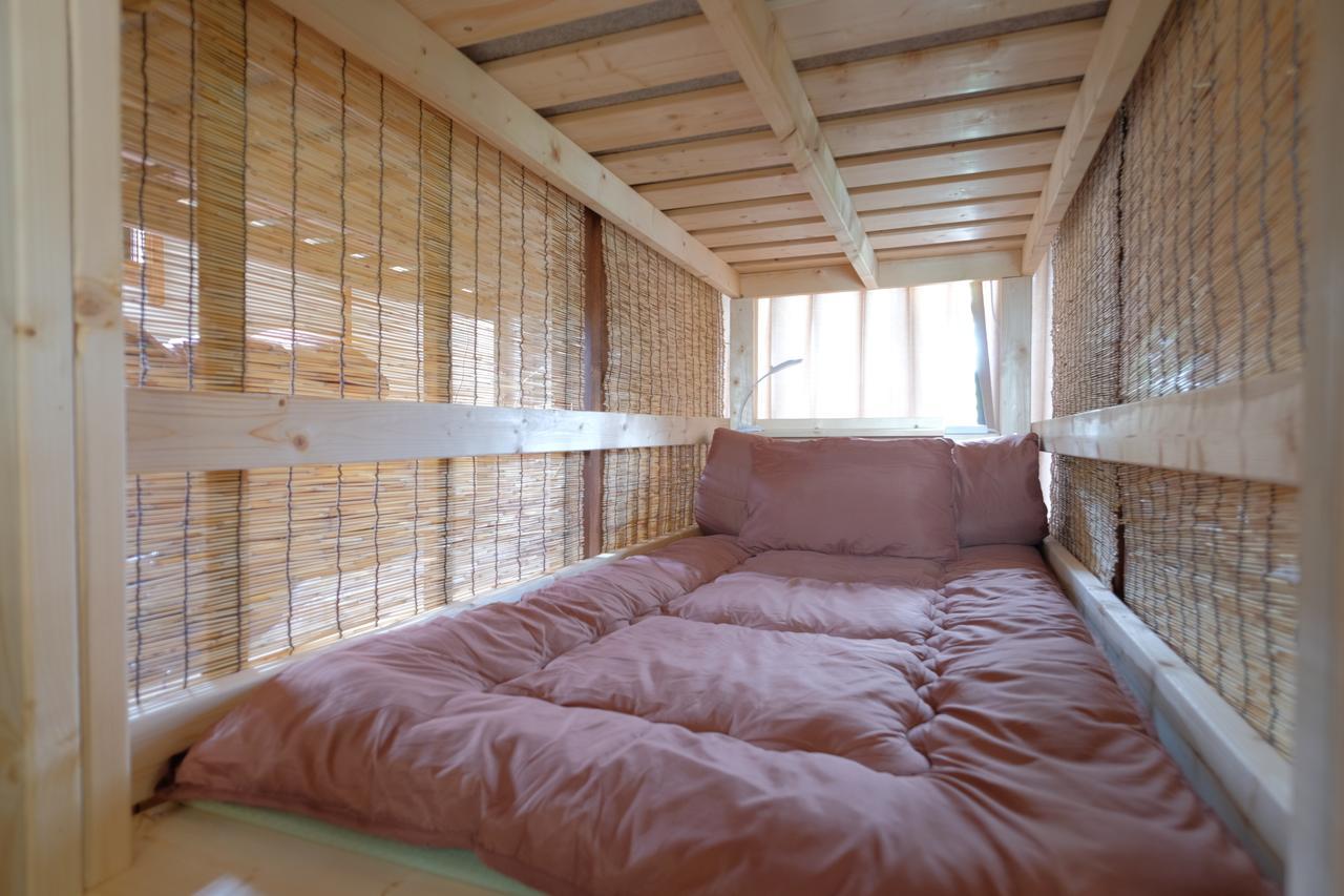 Отель Tokiwa Kamakura Backpackers Экстерьер фото